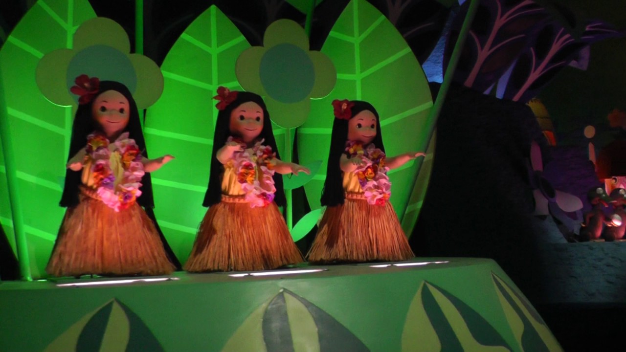 it's a small world at Tokyo Disney Land classical version