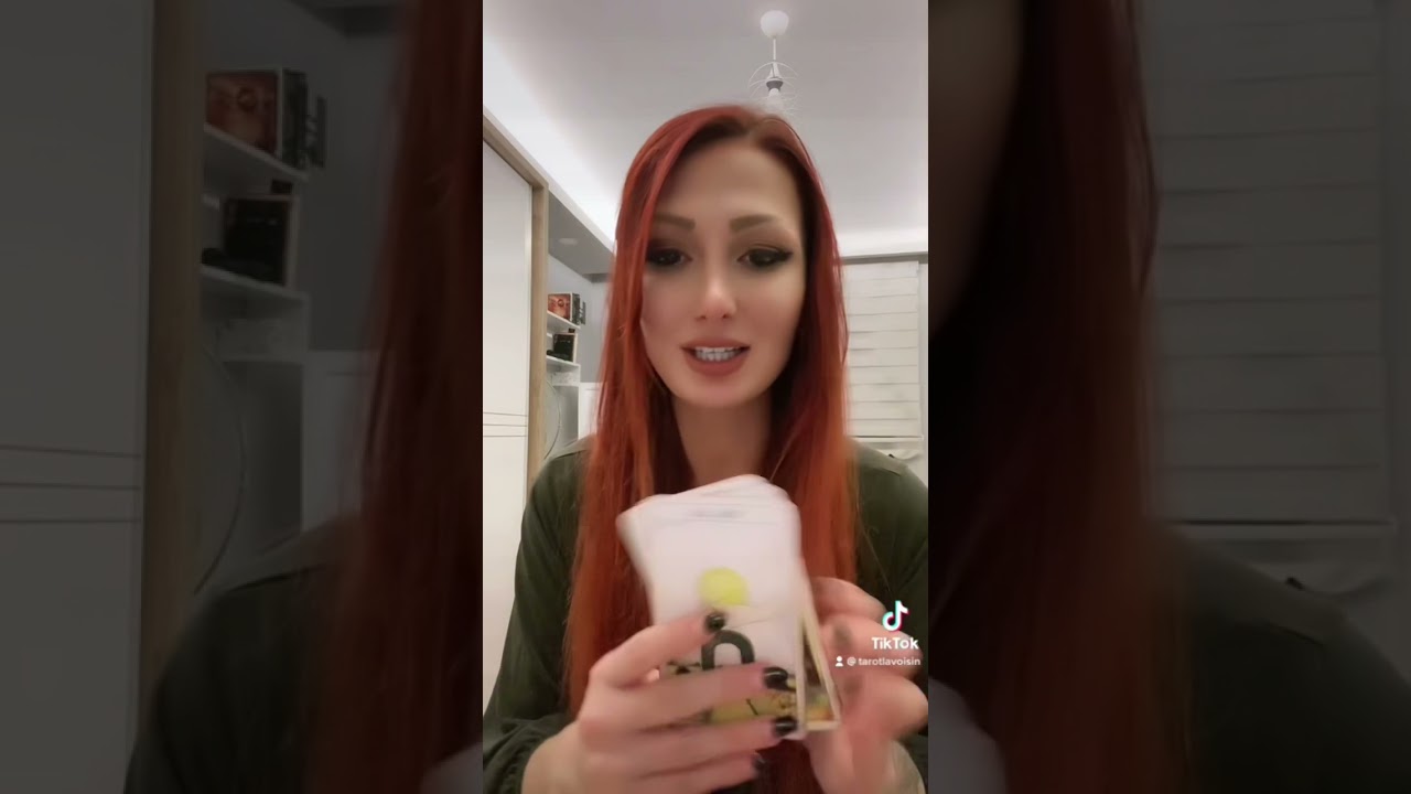 Deste Seçmeli Aklındaki İnsan ne Düşünüyor | Tarot Yorumu🔮 
