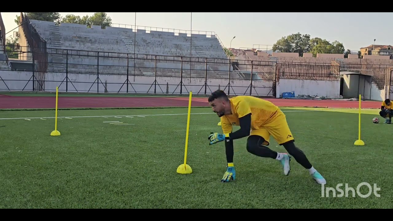 Entraînement spécifique gardien de but 🥅 🇩🇿💥🧤⚽ GK Coach: @boubegtitenmourad. Dz  équipe M.O.B Bejaia