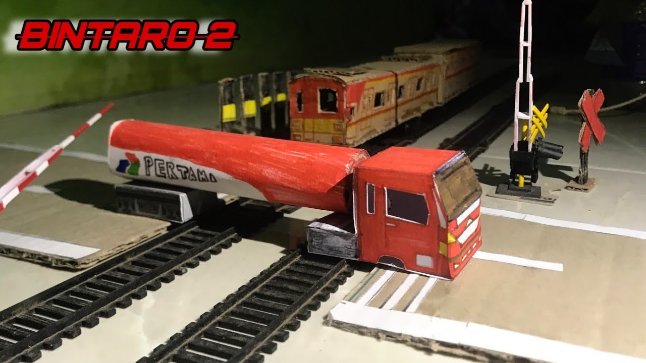 Tabrakan KRL VS Truk Pertamina (Tragedi Bintaro 2) - Stop Motion miniatur kereta api