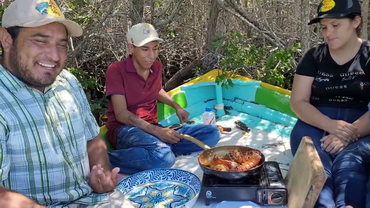 Langostas fritas para ivancito Mendoza almejero del golfo de santa clara 