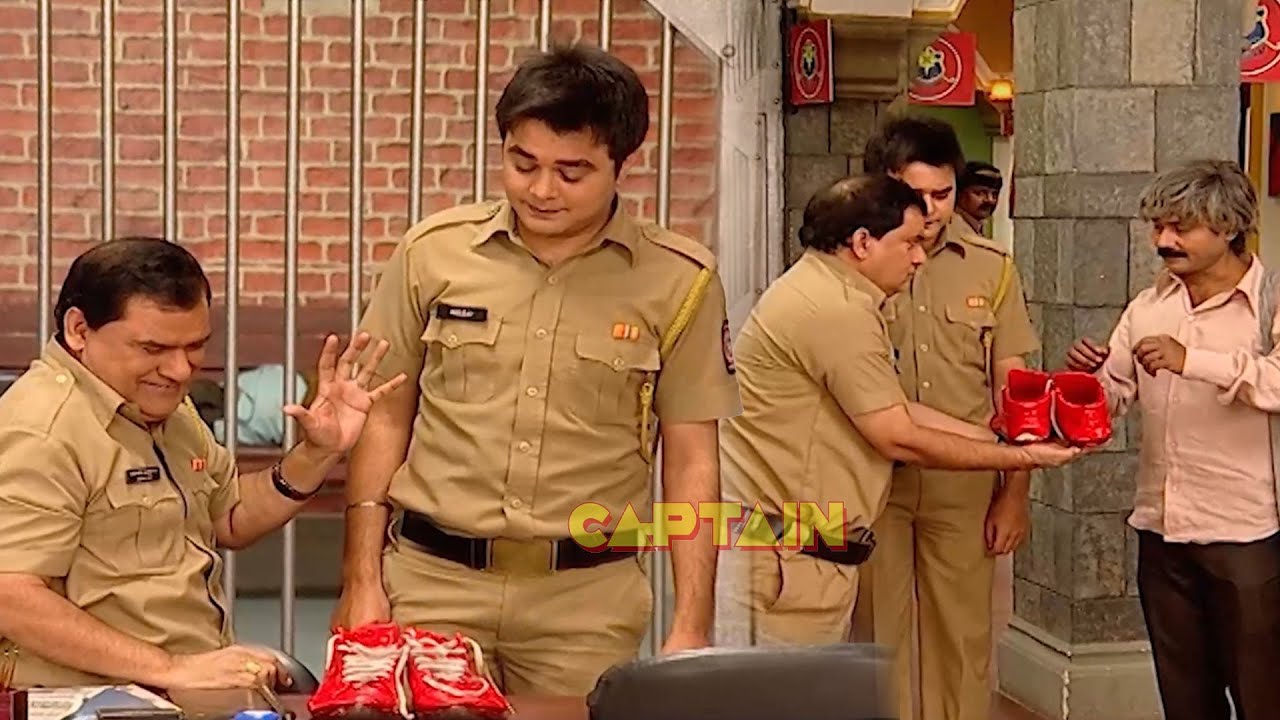 बिल्लू ले आया गोपी के लिये मंदिर से चोरी किए जूते | Best of F.I.R. | Full Comedy