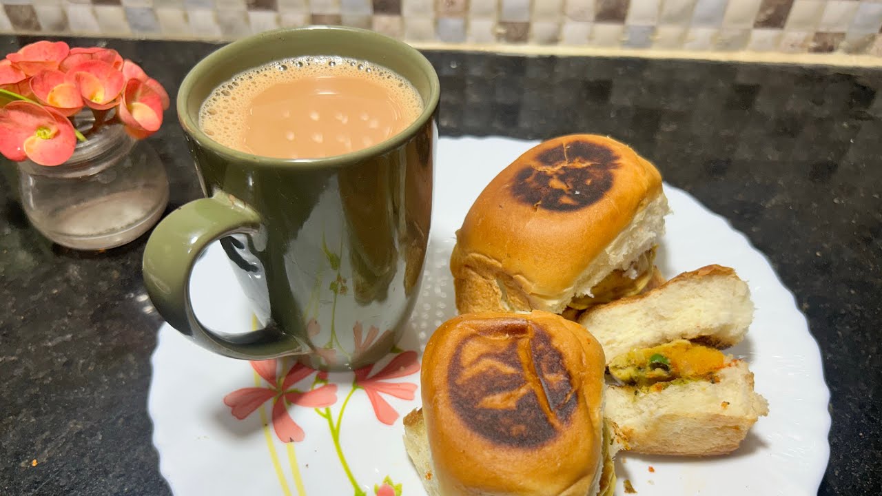   ವಡಾ ಪವ ಎಣ್ಣೆಯಲ್ಲಿ ಕರಿಯದೇ ಮಾಡಿರುವ l No fry healthy Vada Pav I Made easy at home I Kannada 