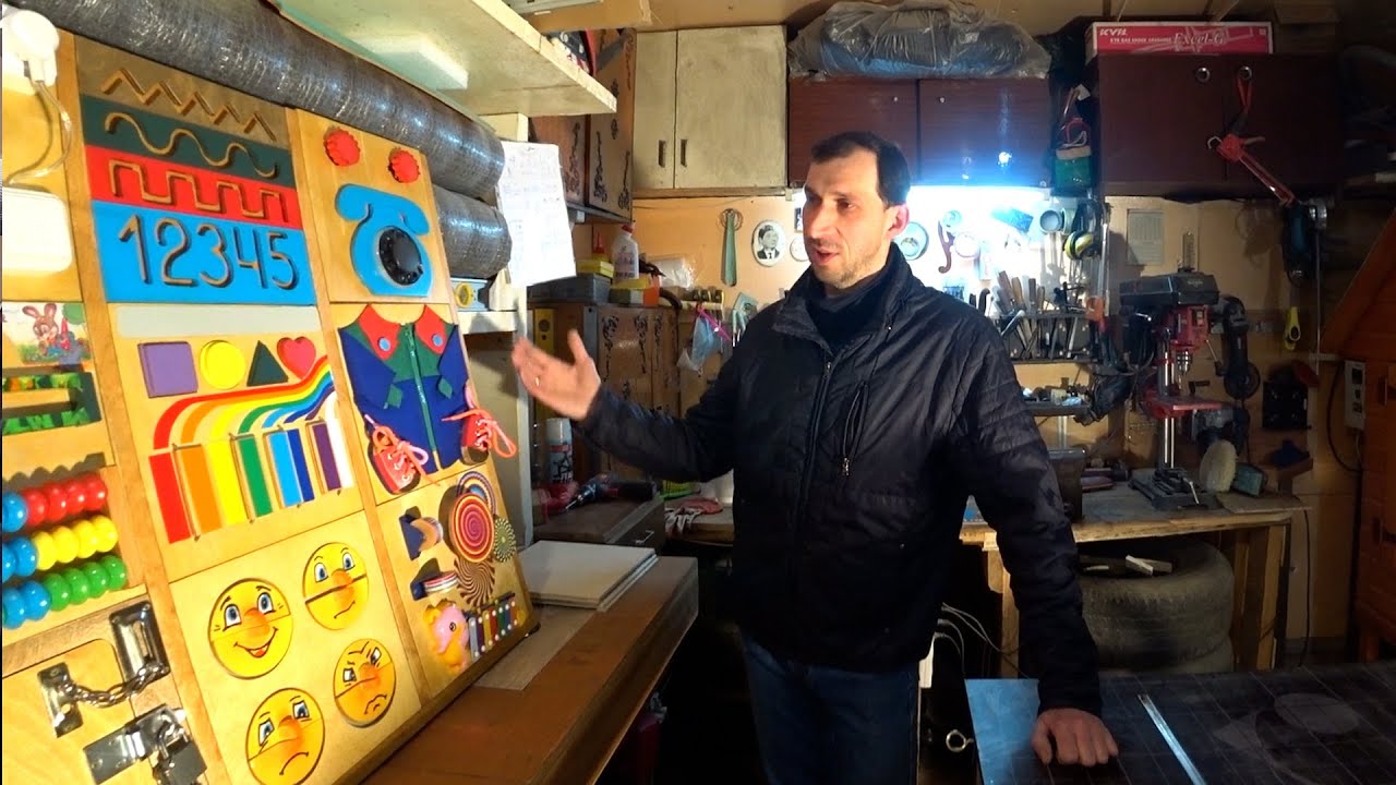 РАЗВИВАЮЩАЯ ДОСКА БИЗИБОРД СВОИМИ РУКАМИ. BUSY BOARD
