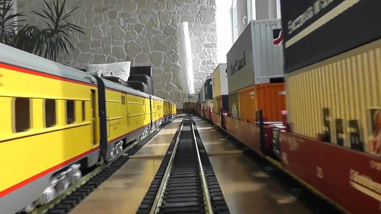 Indoor g scale Cab Ride with Challenger runby