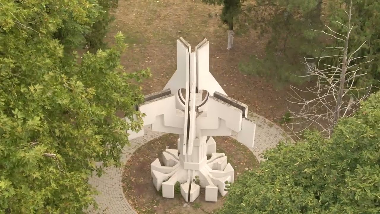 KULTURNA DOBRA I ISTORIJSKA BAŠTINA OPŠTINE OPOVO - RATNI MEMORIJALI