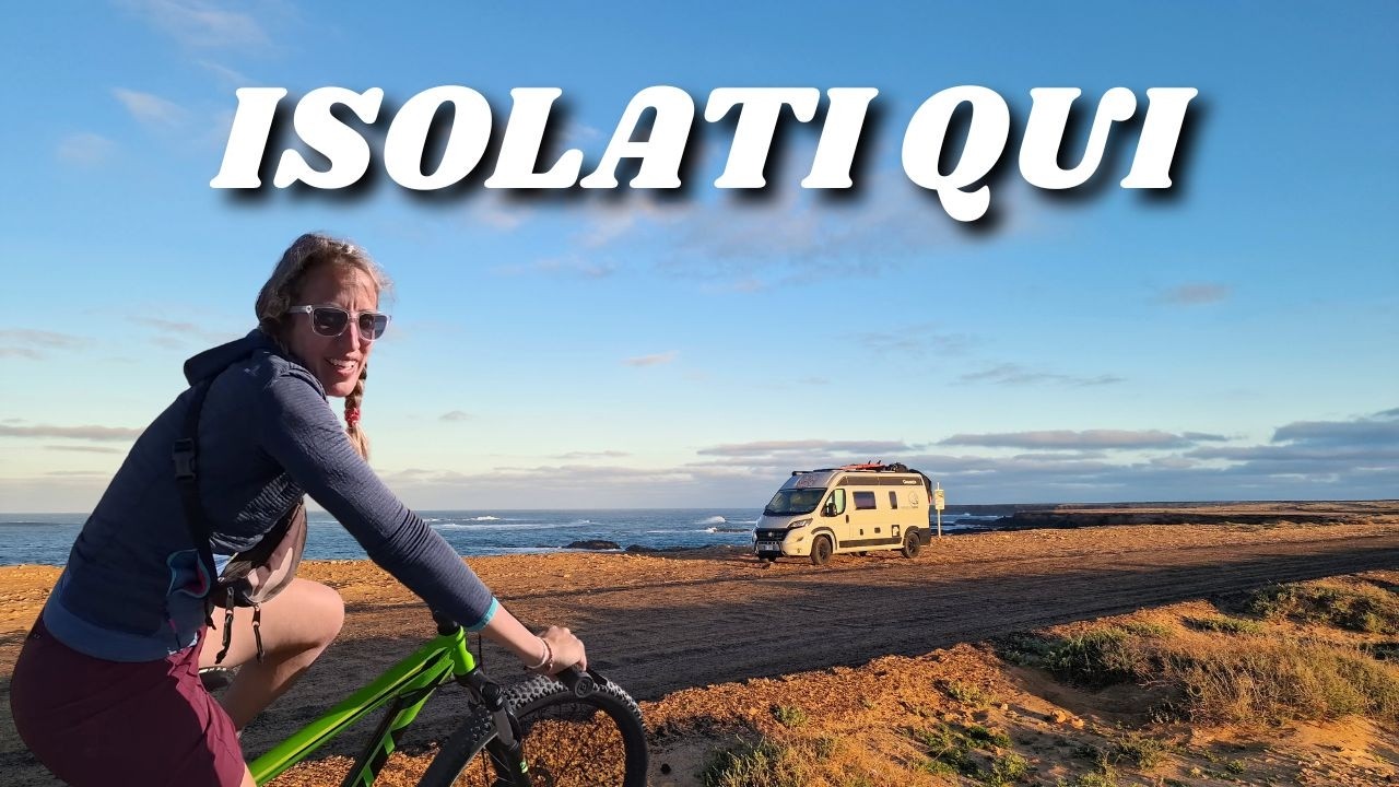 25 KM di STRADA STERRATA per raggiungere il punto piu' a sud dell'isola - FUERTEVENTURA in CAMPER