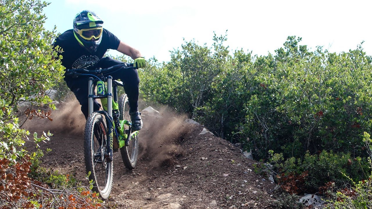 Present Alqueidão da Serra Downhill Trail #Hommad