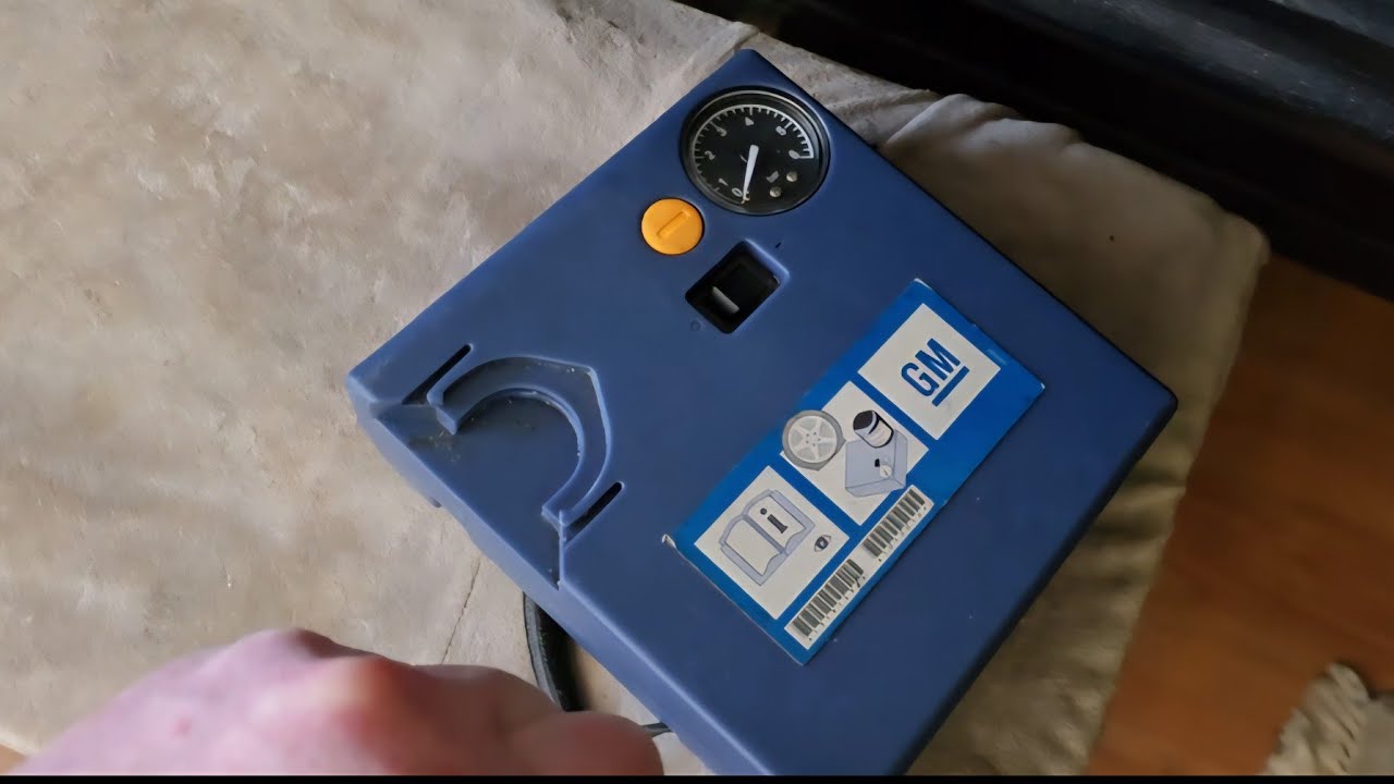 Auto Kompressor von GM hat einen Kolbenfresser ,mal gucken was los ist und Reparieren .
