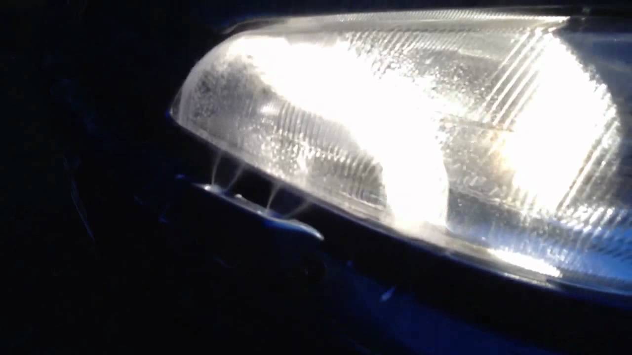 Spryskiwacze reflektor&oacute;w Peugeot 306 ph2