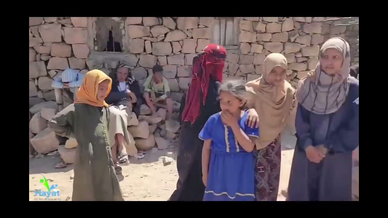 Distribution of food parcels in Yemen 👥📦💚