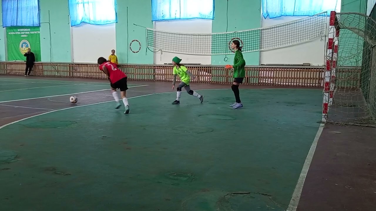 Новояворівськ Янтарочка 2 : 3 Вінниця.