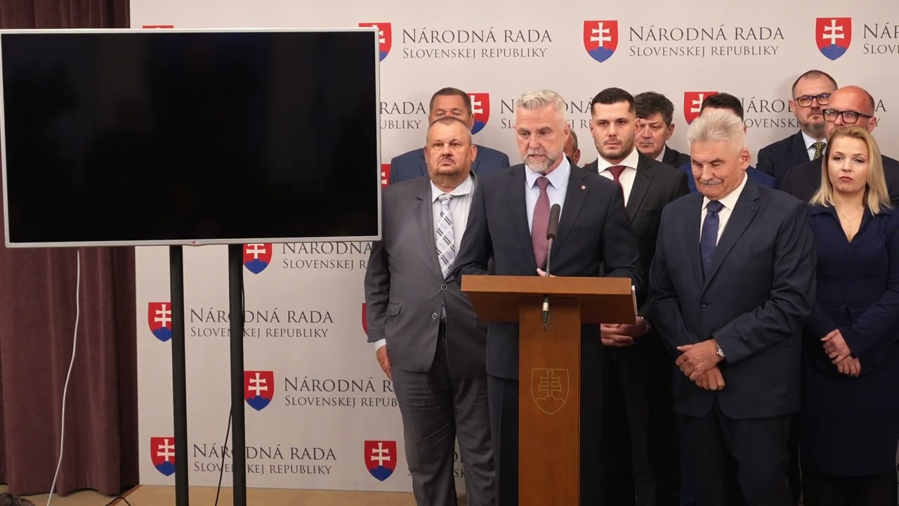 Tlačov&aacute; konferencia strany SMER - SSD na t&eacute;mu: Zač&iacute;naj&uacute;ca sch&ocirc;dza NR SR