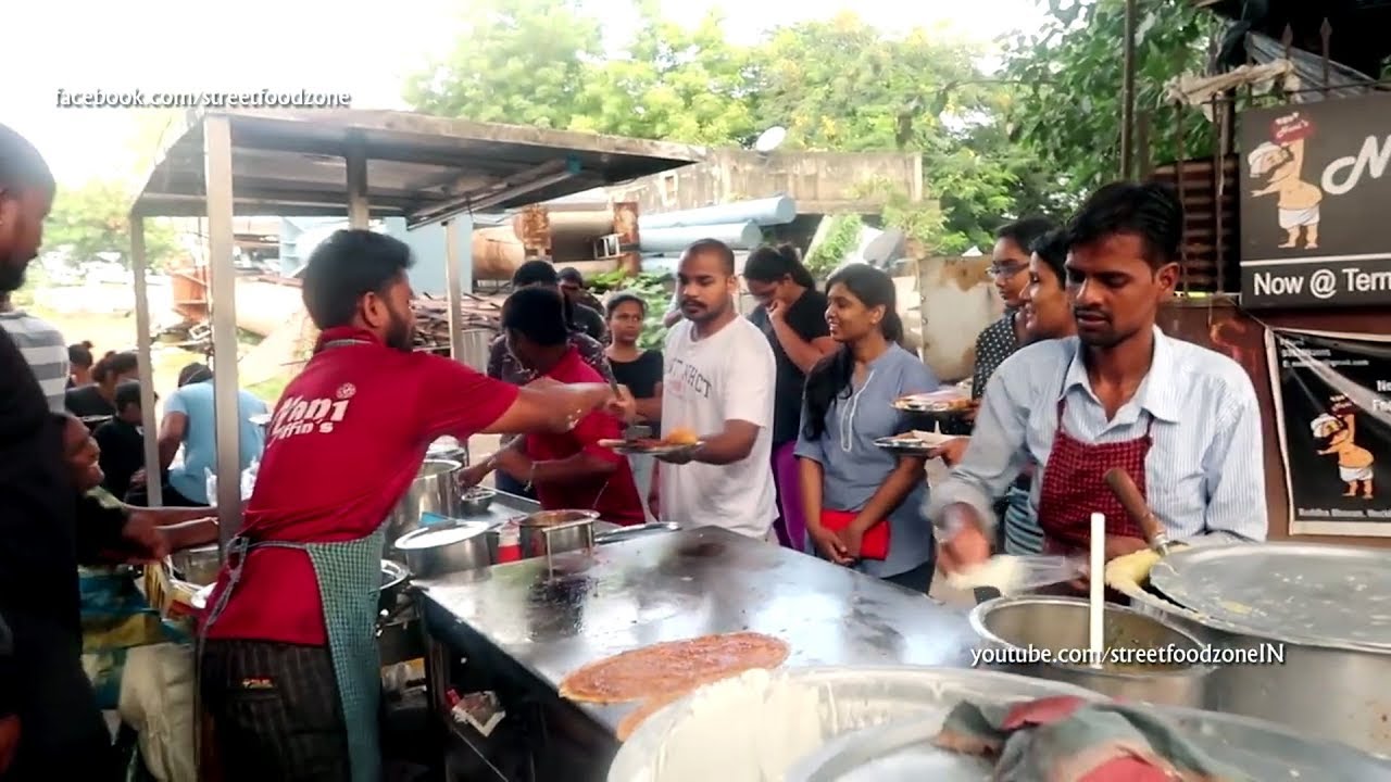20 Years old famous Tiffin Center in Ranigunj | Nani Tiffins | Morning Breakfast | Spot Idli
