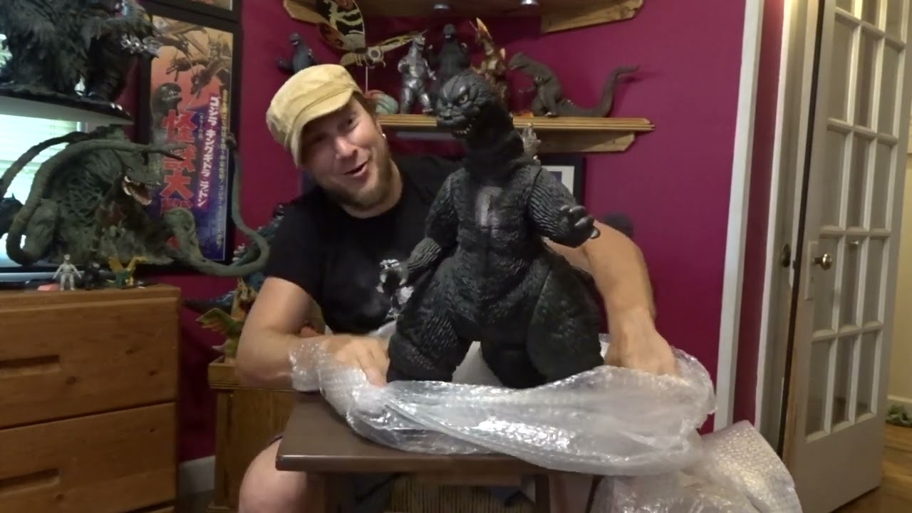 Bandai 1980's Godzilla Toho VHS Video Store Reissue Kaiju Box Day Figure Review By Sethasaurus Rexx