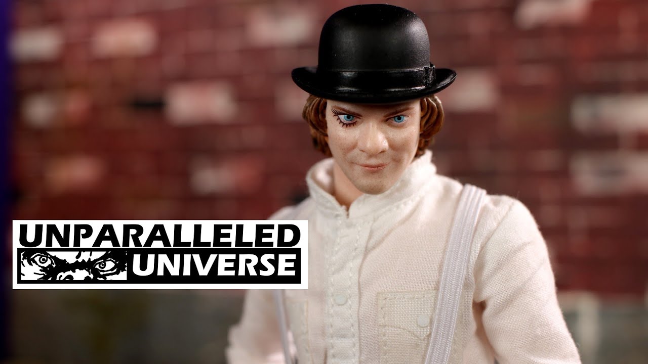 Mezco One:12 Collective Alex Delarge Action Figure Review