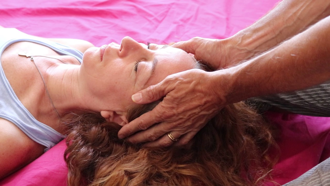 Massaggio Shiatsu per il mal di testa