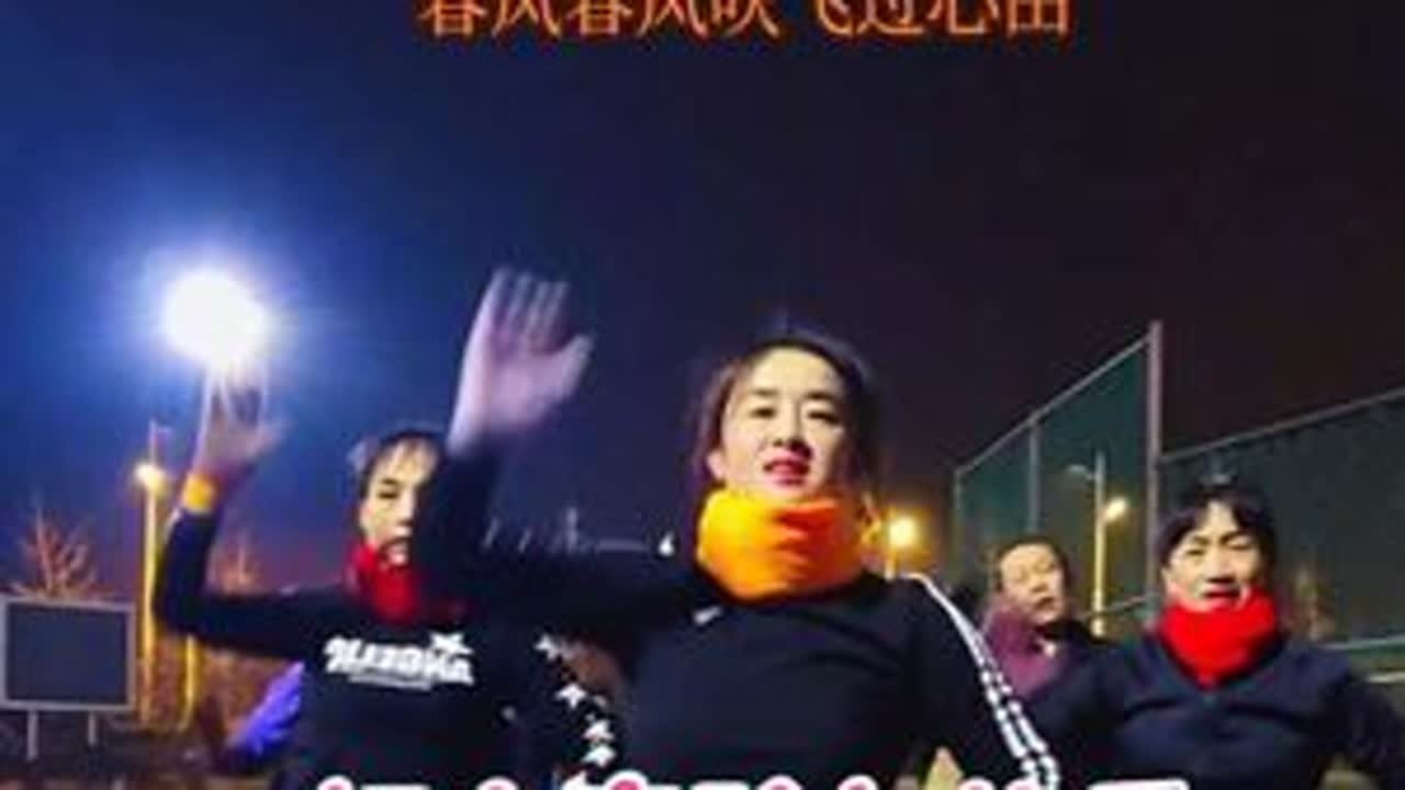 家人们除夕快乐幸福安康！#坚持自律 #全民健身你我同行 #简单好看又好学 #春节练出好身材