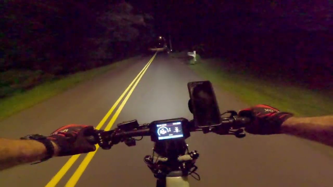 E-Bike Night Ride Through Trails - E-Cells Super Monarch 1500