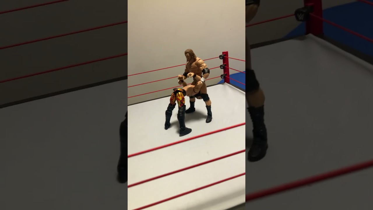 Triple H Elite Collection WWE Figure