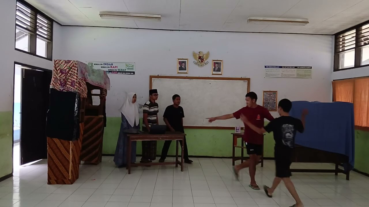 pagelaran sunda kelompok 3