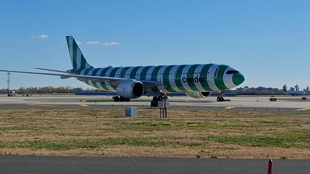 Taxiing Condor A330-900(Green Island Livery) 