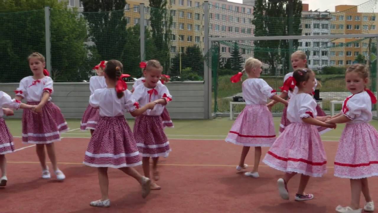 PERLIČKA - detský tanečný folklórny súbor (prímestský tábor)