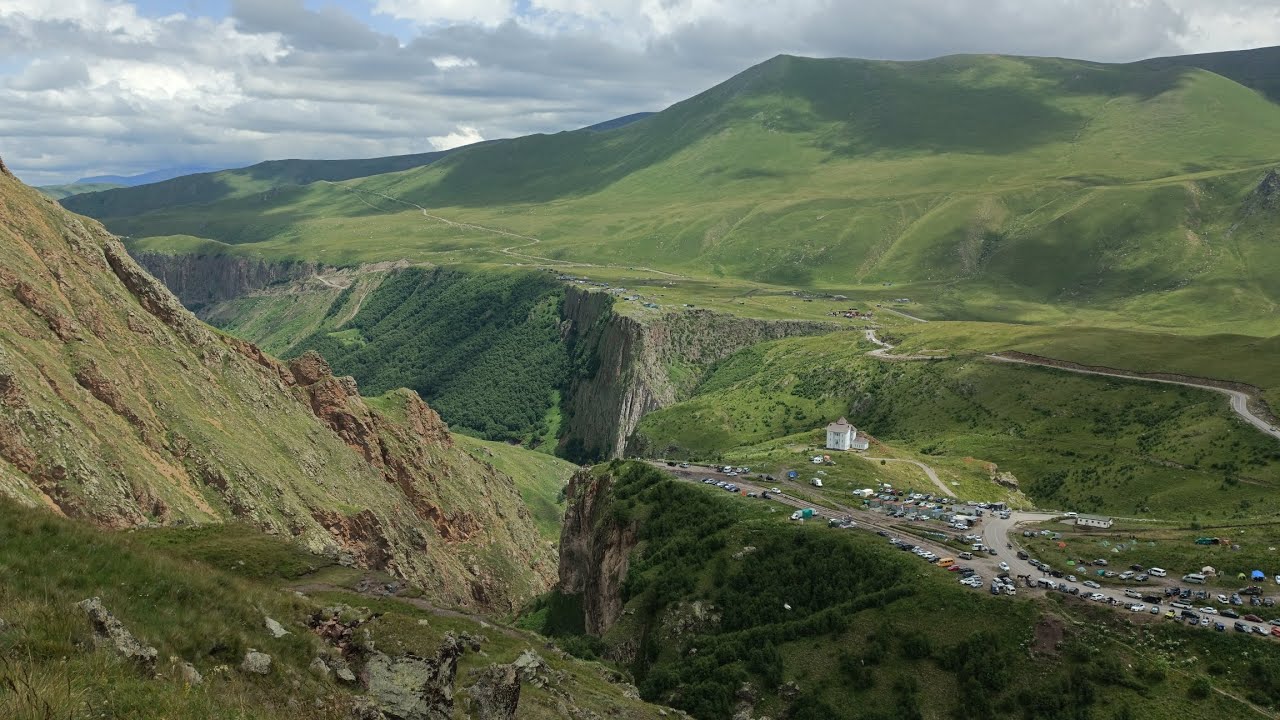 Эльбрус и загадочные места./Часть первая./