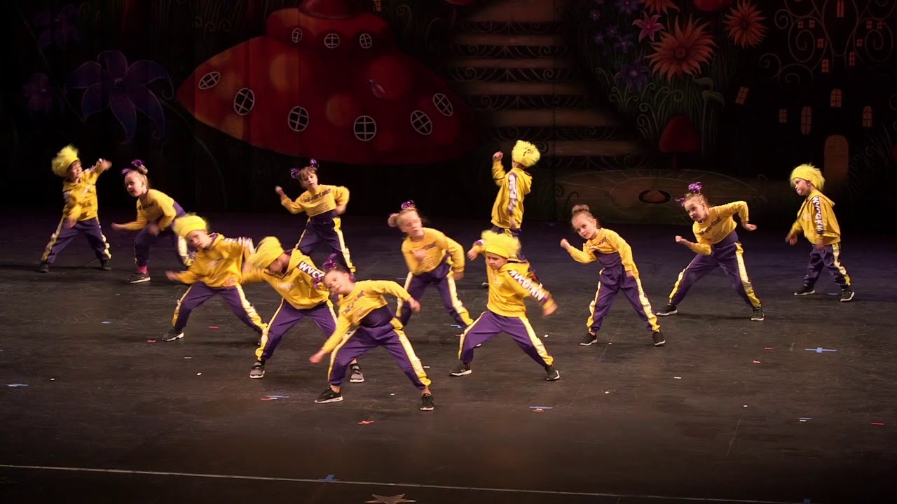 Hip Hop dance. Trolls Show by LaVida Dance