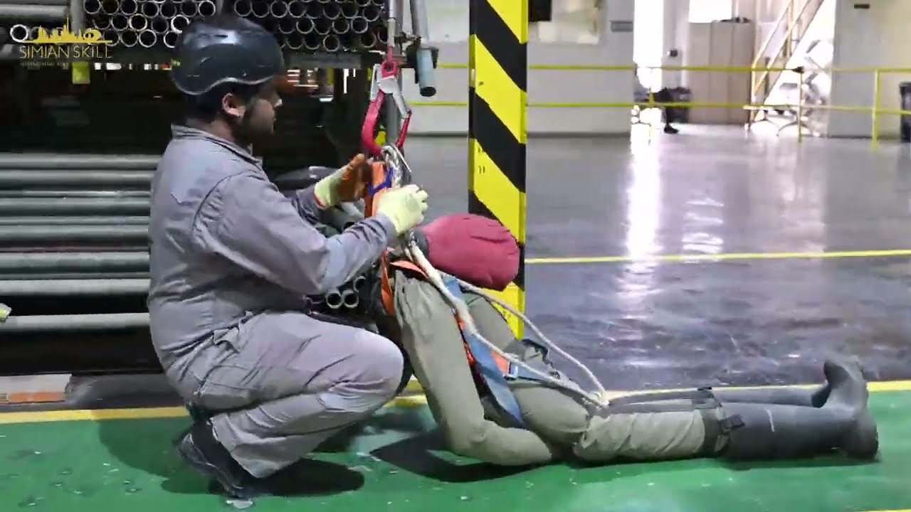 How to #rescue a #fallen #worker | Know the Right Way | #scaffolding #fall #protection