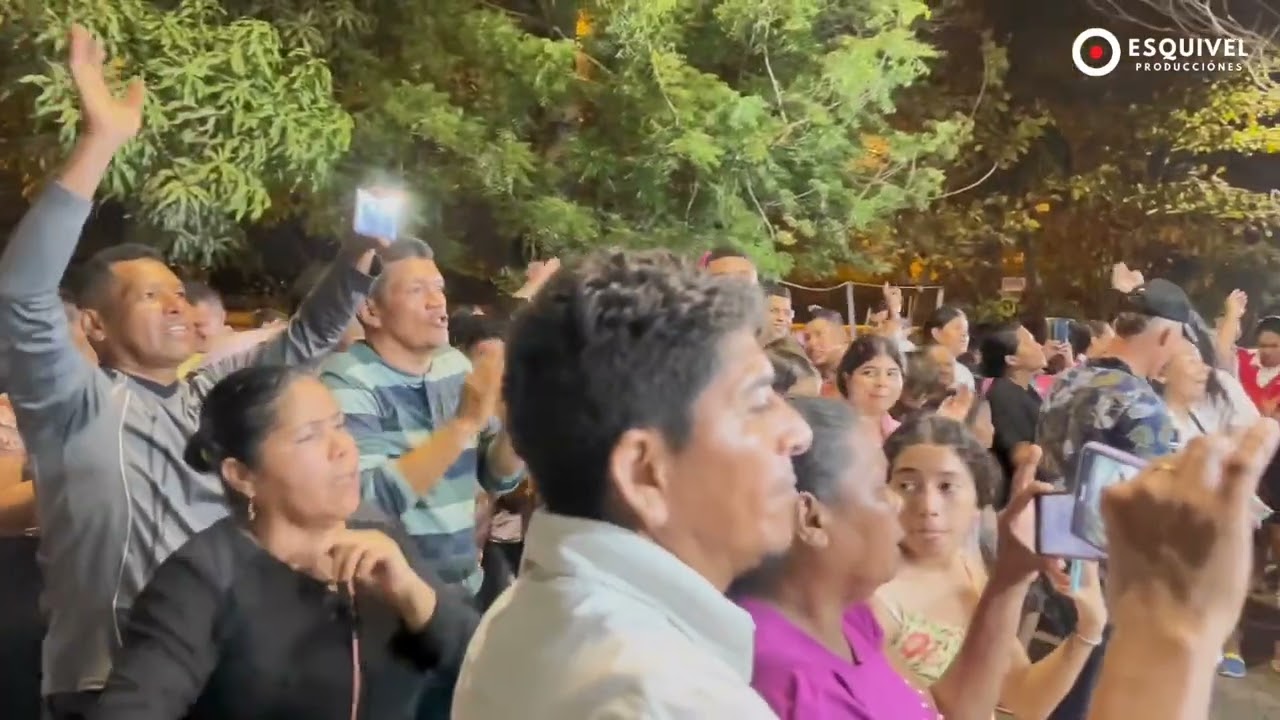 MOSAICO DE ALABANZAS - Eduar y José Morelo - En La Ciudad De Montería- Video En vivo.