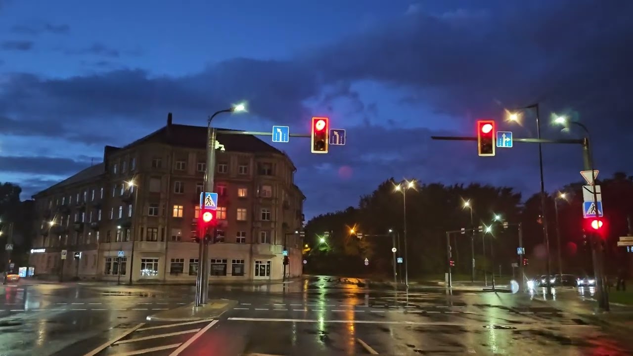 🇱🇹 Klaipėda: iš Žvejybos uosto į Miško rajoną per centrą +14°C 🚗🌧