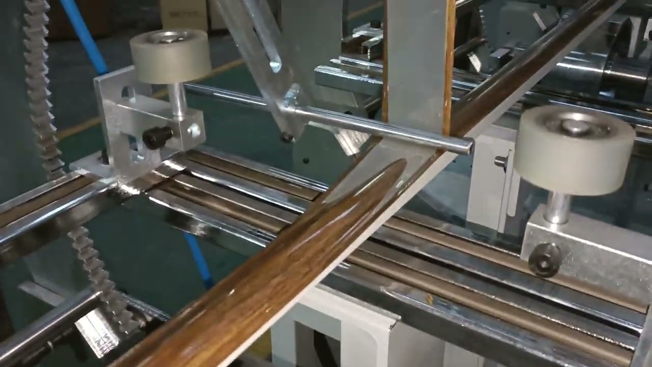 Plastic Photo Frame Moulding Making Machine, PS decorative material profile prodution line
