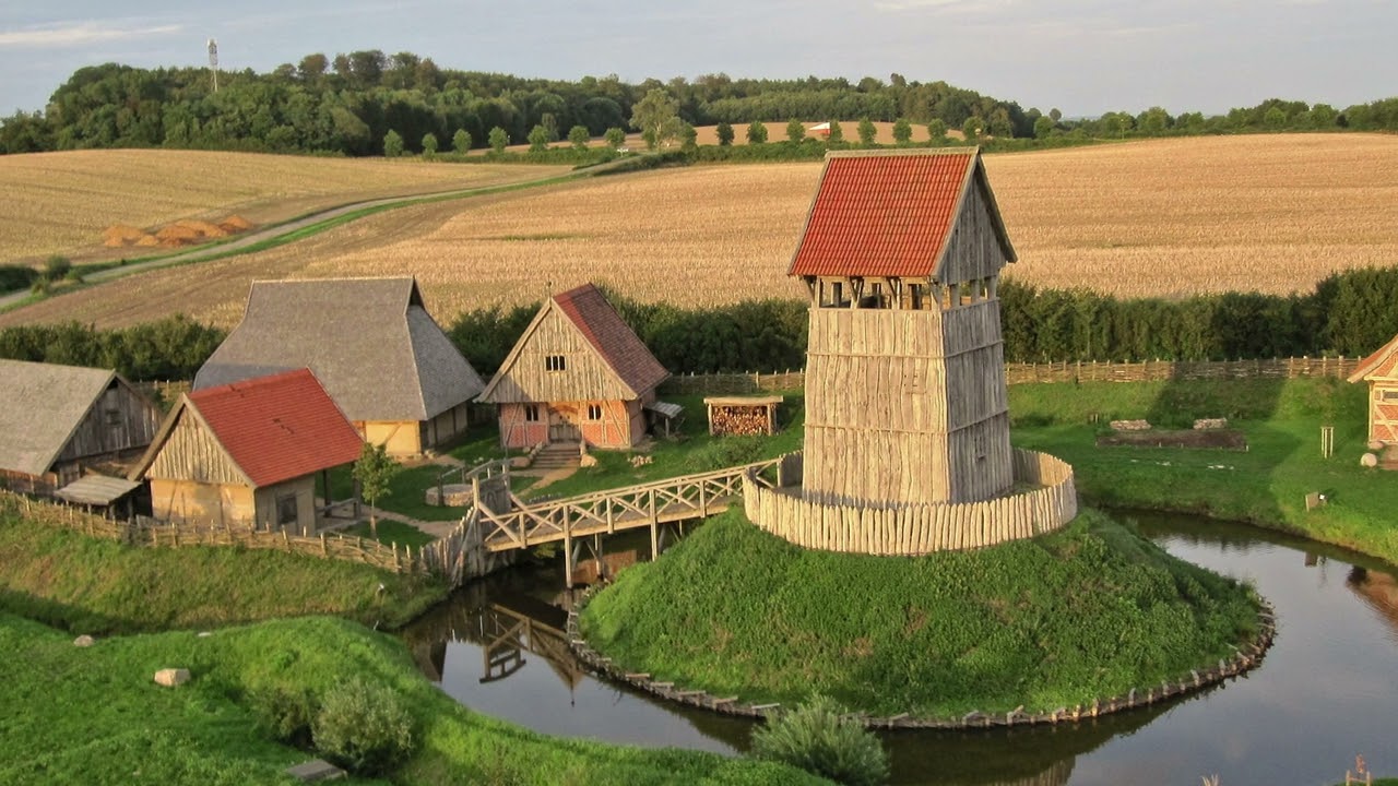 Eine Turmhügelburg in Brekendorf