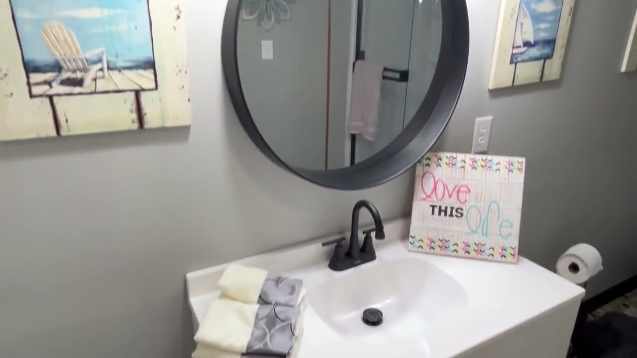 347 Restmore Ln, Stanley, VA 