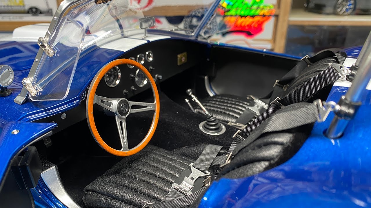 Building a 1 to 8th Scale Shelby 427 SC Cobra From Agora Models Part 3 The Interior