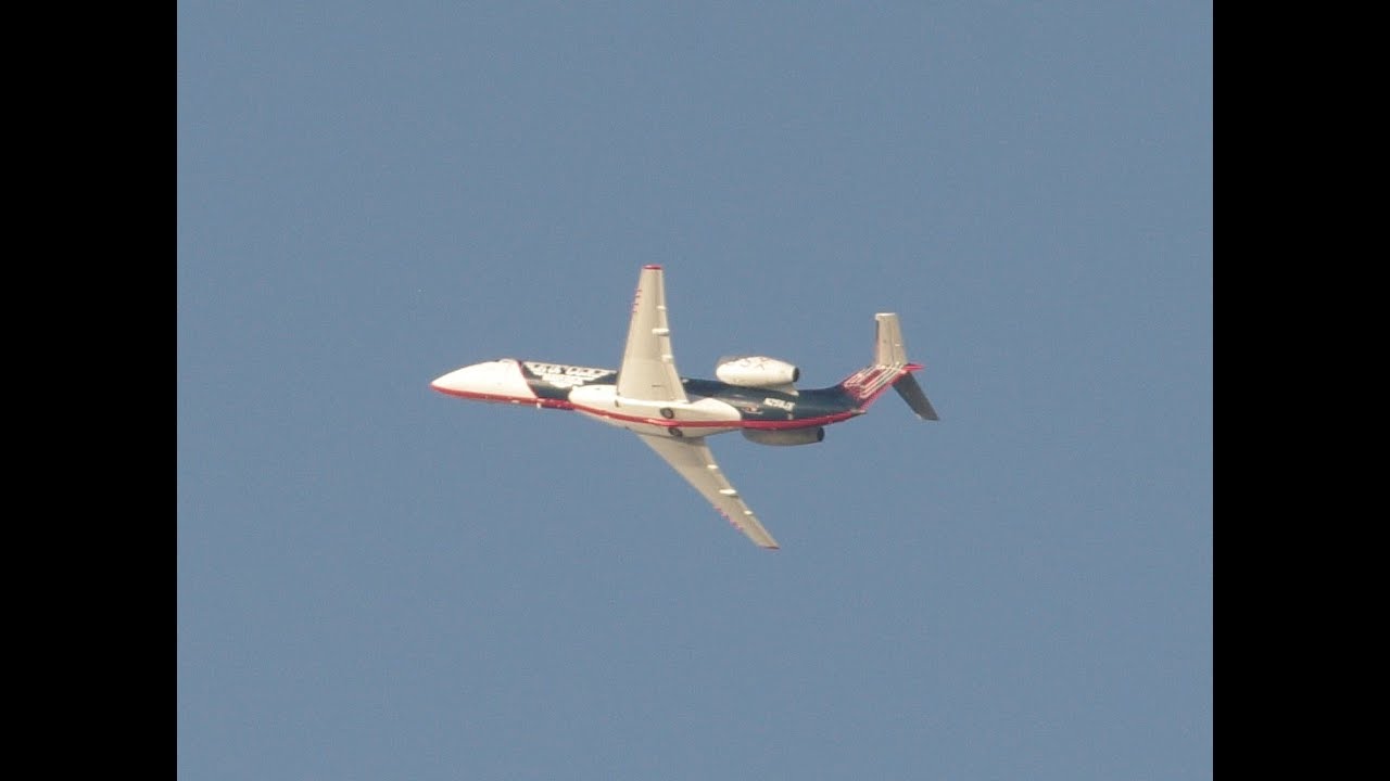 JetSuite X Top Gun Jet takeoff