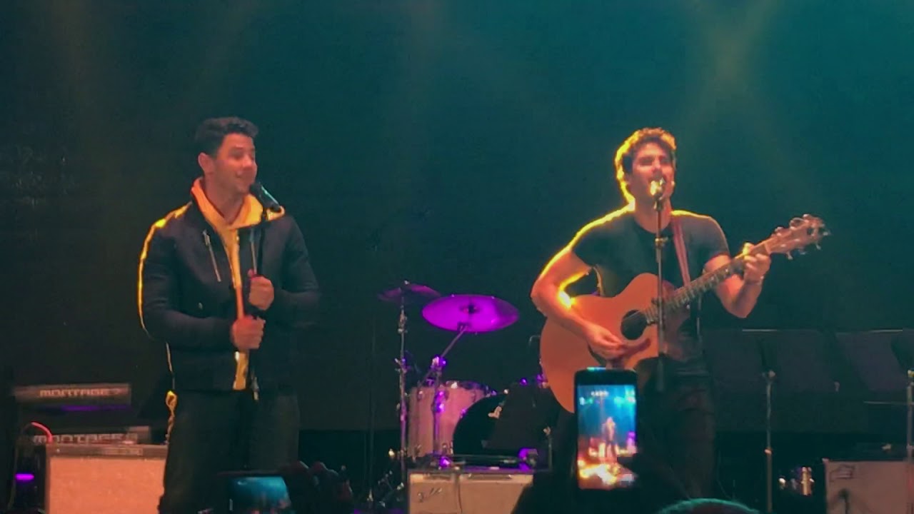 Brotherhood of Man - Darren Criss & Nick Jonas - Elsie Fest 2018 - NYC