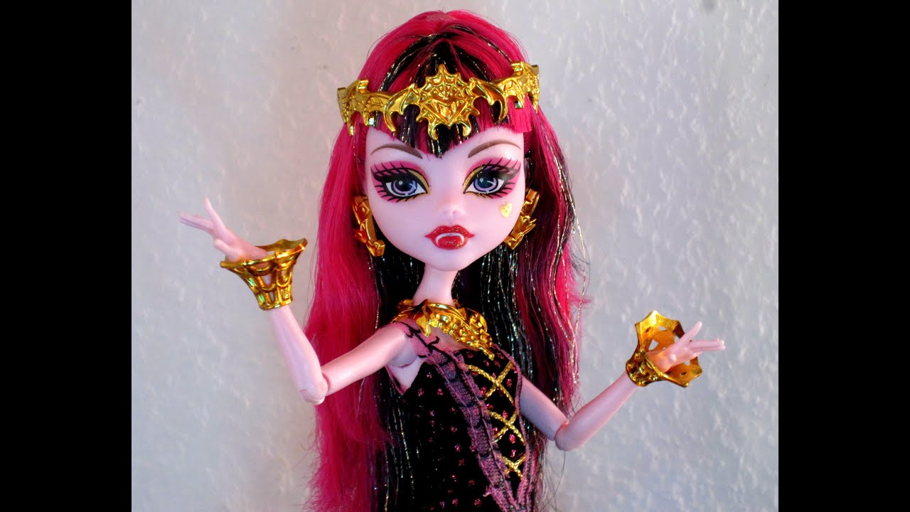 Monster High &hearts; DRACULAURA &hearts; 13 Wishes / W&uuml;nsche &hearts; Haunt the Casbah Doll Review