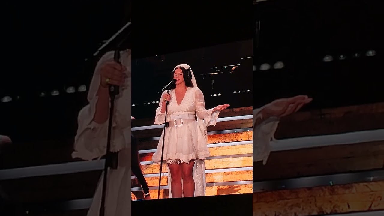 Intro + A&W + Young and Beautiful — Lana Del Rey (Foro Sol, Ciudad de México) 15/08/2023