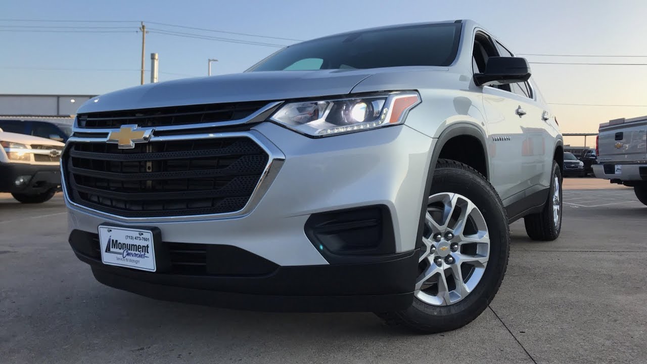 Обзор обновленного Chevrolet Traverse LS 2018 года (3,6-литровый V6)