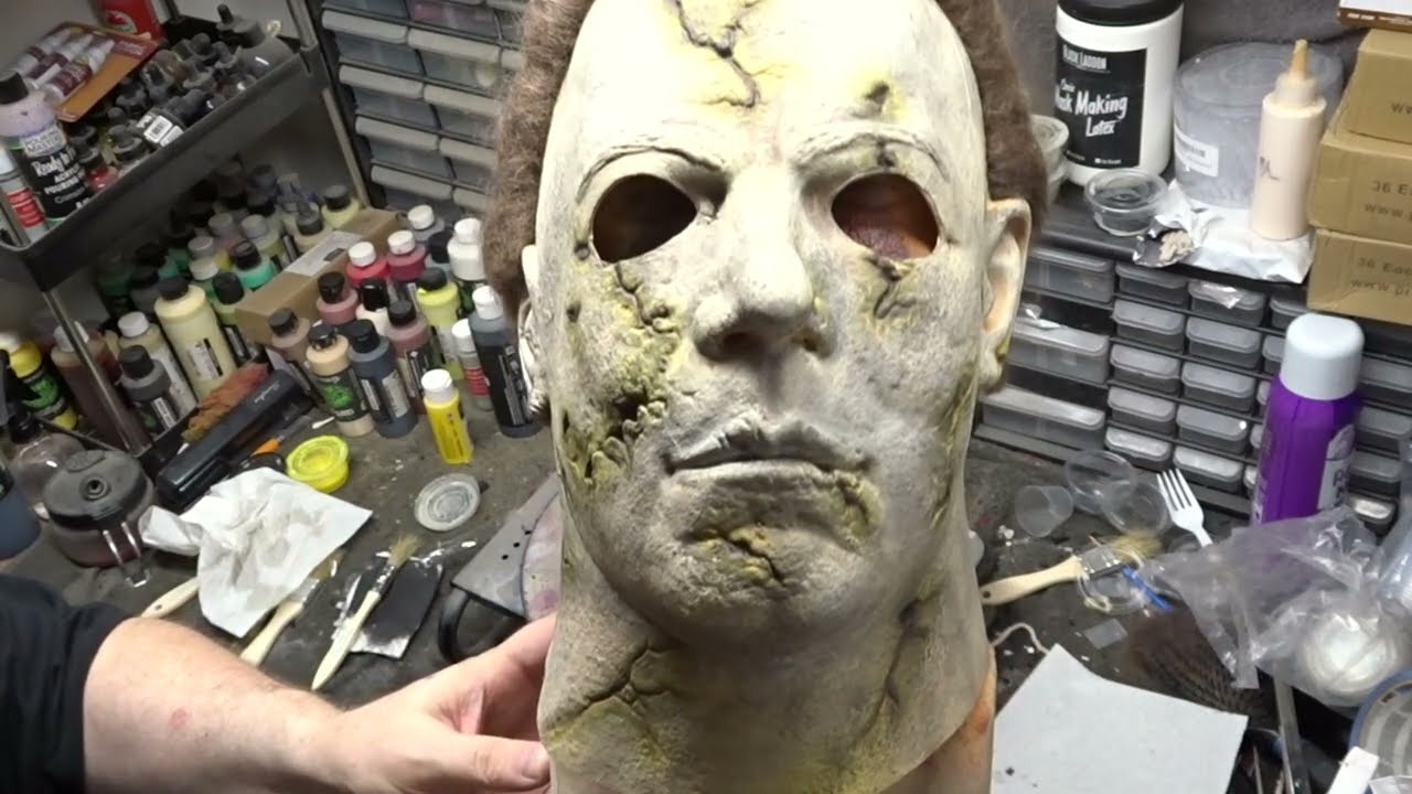 Explaining How I Painted My TOTs Rob Zombie Myers Mask