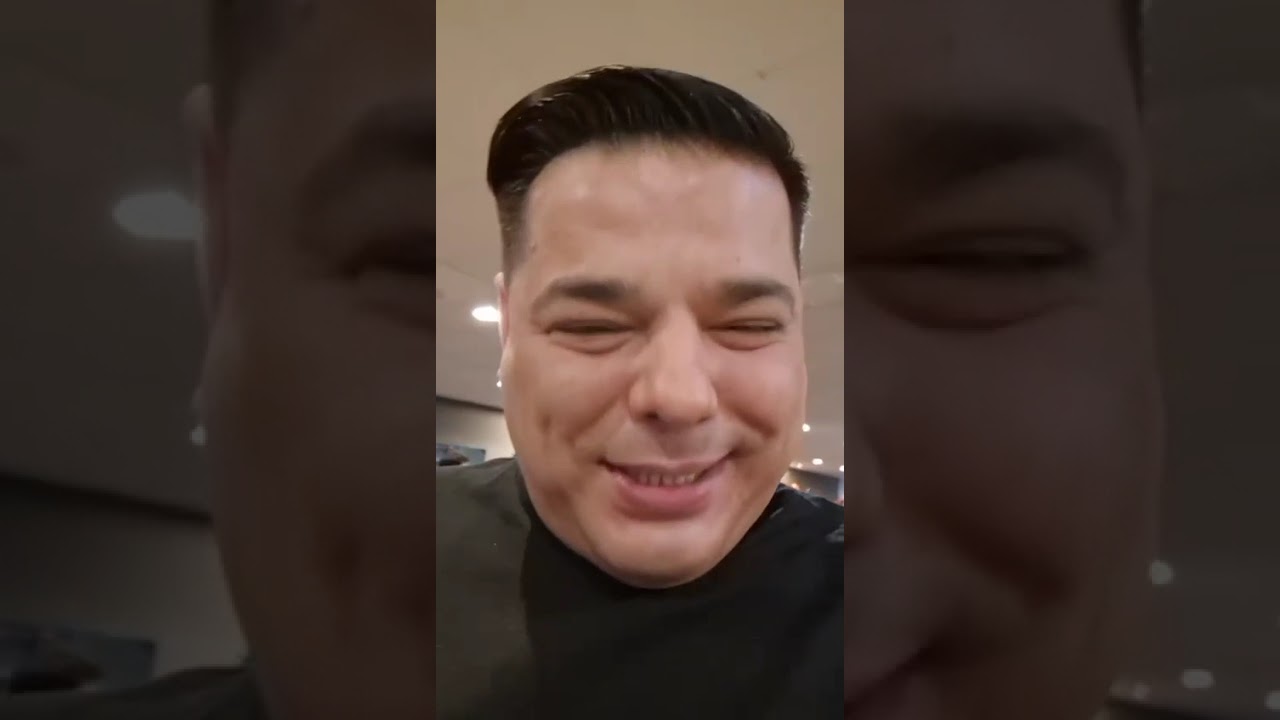 #Alex Stoica face caterincă la sală despre bloju
