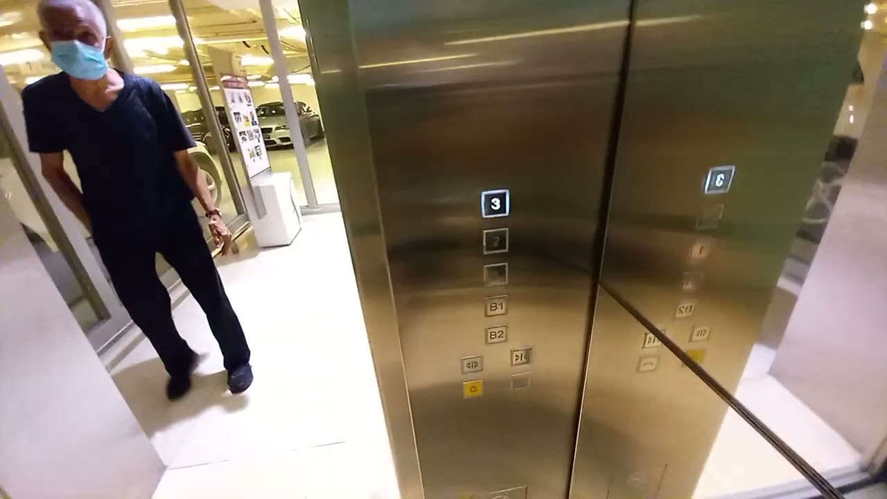 Fujitec Elevator at Scotts Square.