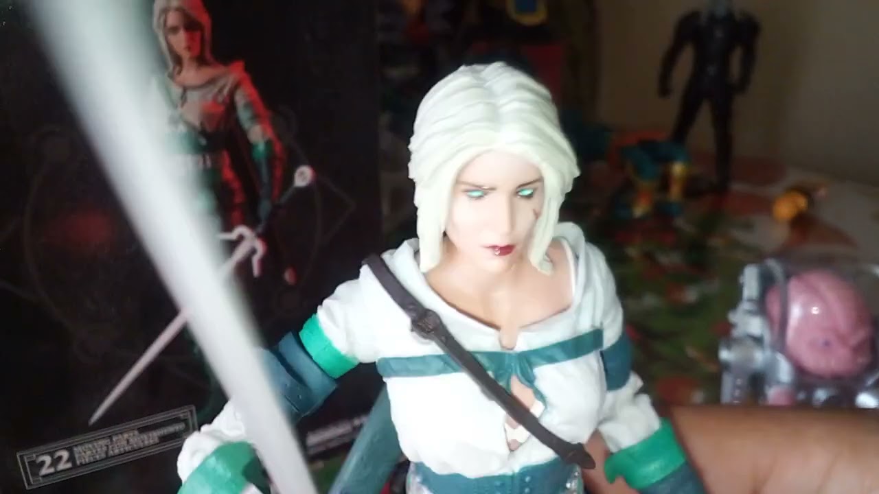 Ciri , Elder Blood , The Witcher Wild hunt , Unboxing Gone Wrong .