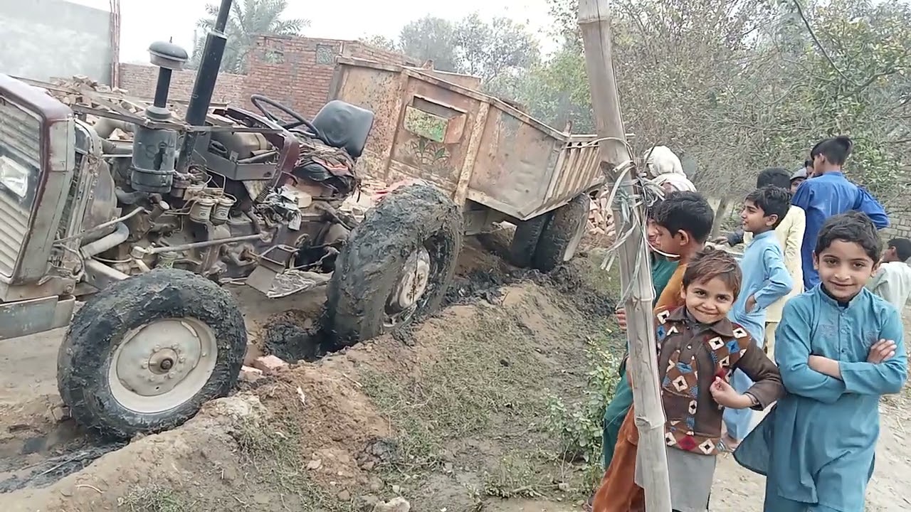 Will This Tractor Trolley Escape? 😱 Stuck in the Most Difficult Place!
