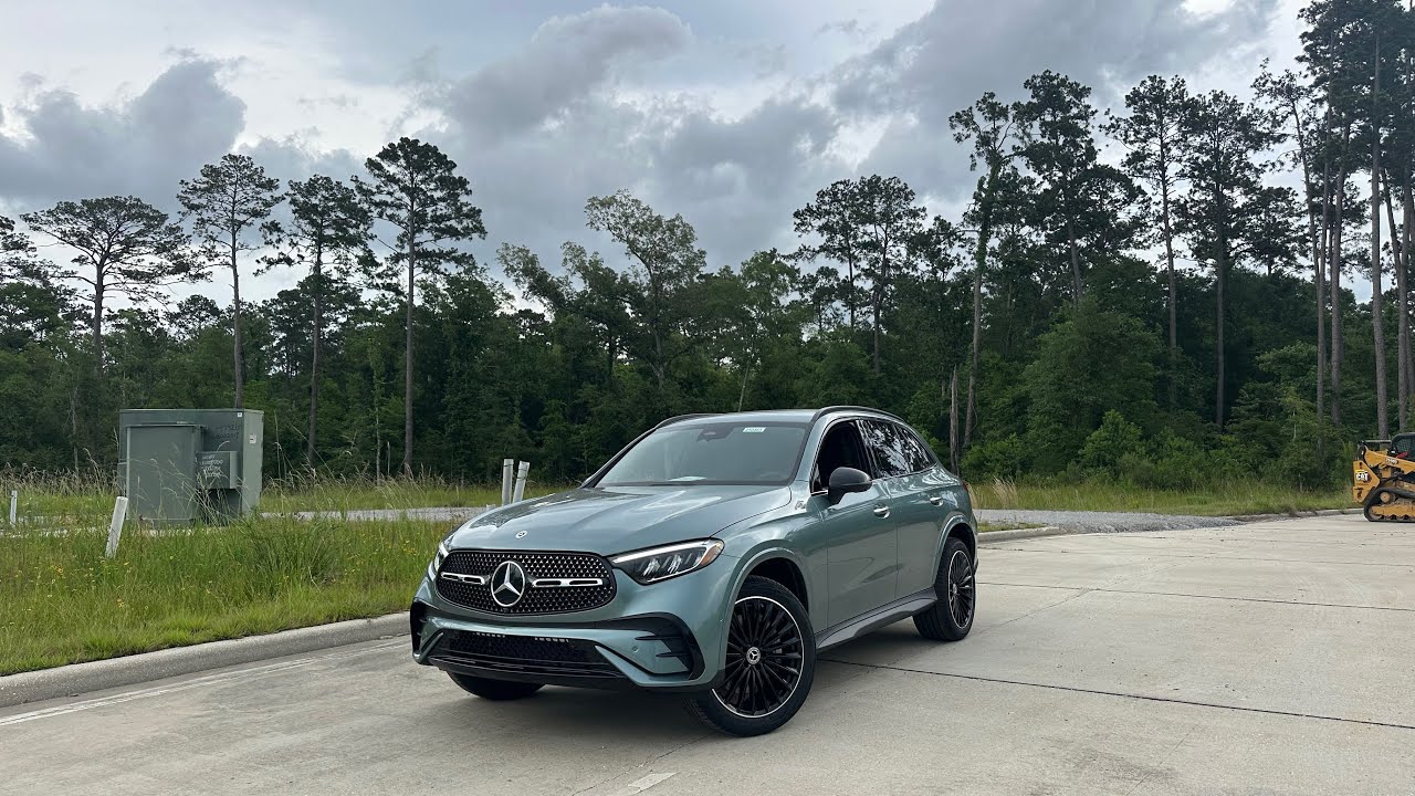 2025 GLC 300 at Mercedes-Benz of Covington