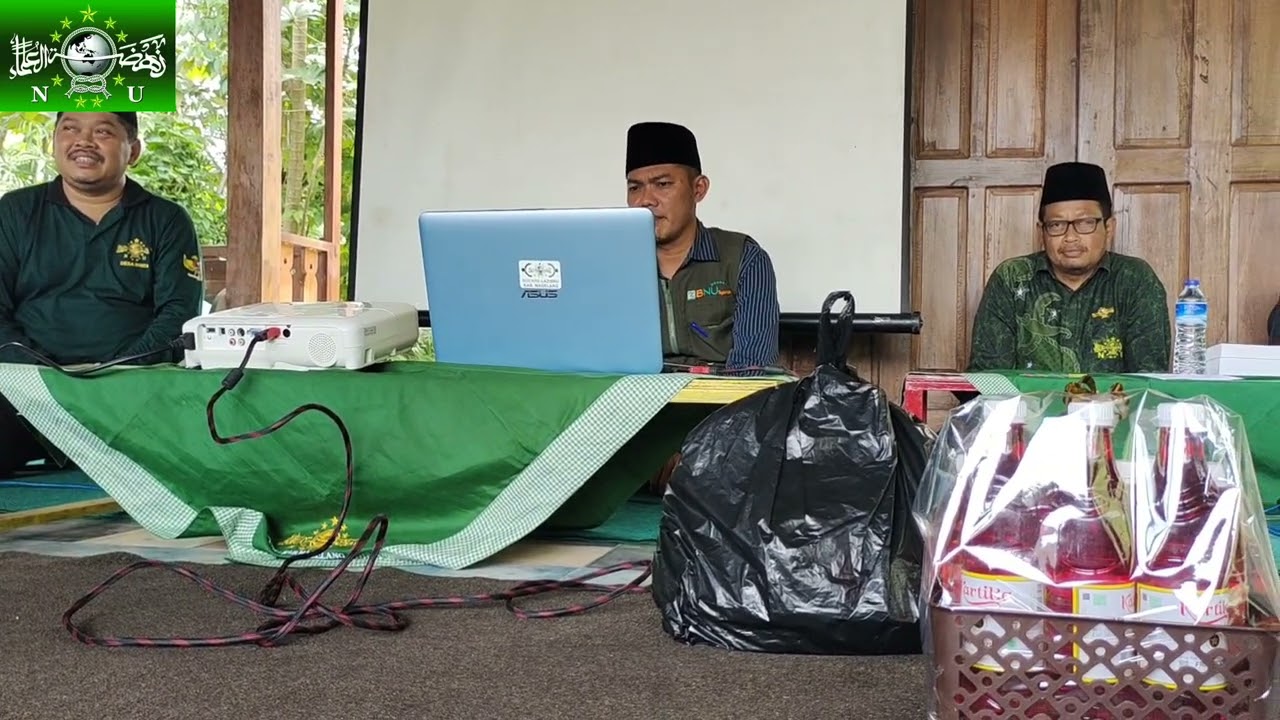 UPZISNU Mrisi studi tiru,ngaji ekonomi di PCNU Magelang tentang BUMNU