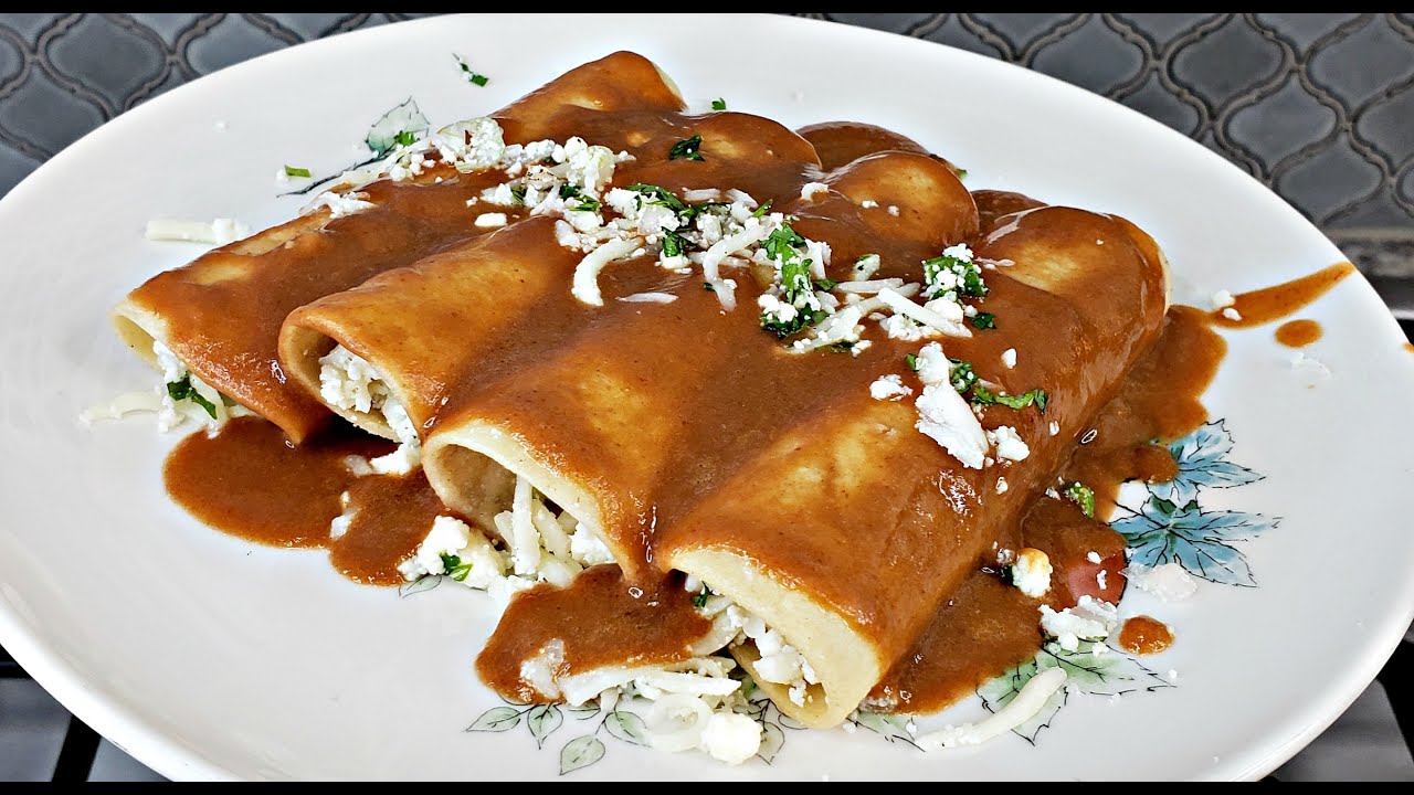 Easy Enfrijoladas Recipe | Simply Mamá Cooks