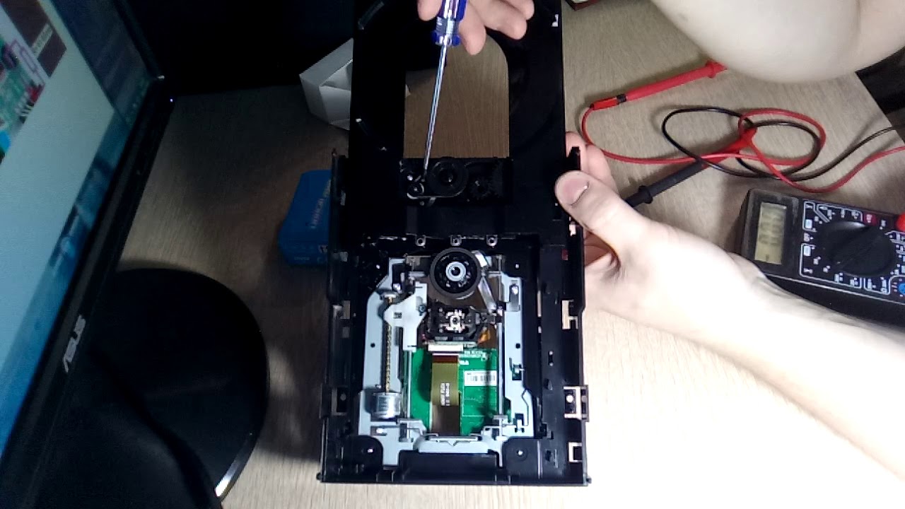 Ремонт Xbox 360, не видит никакие диски  Неисправности привода, замена лазерной головки